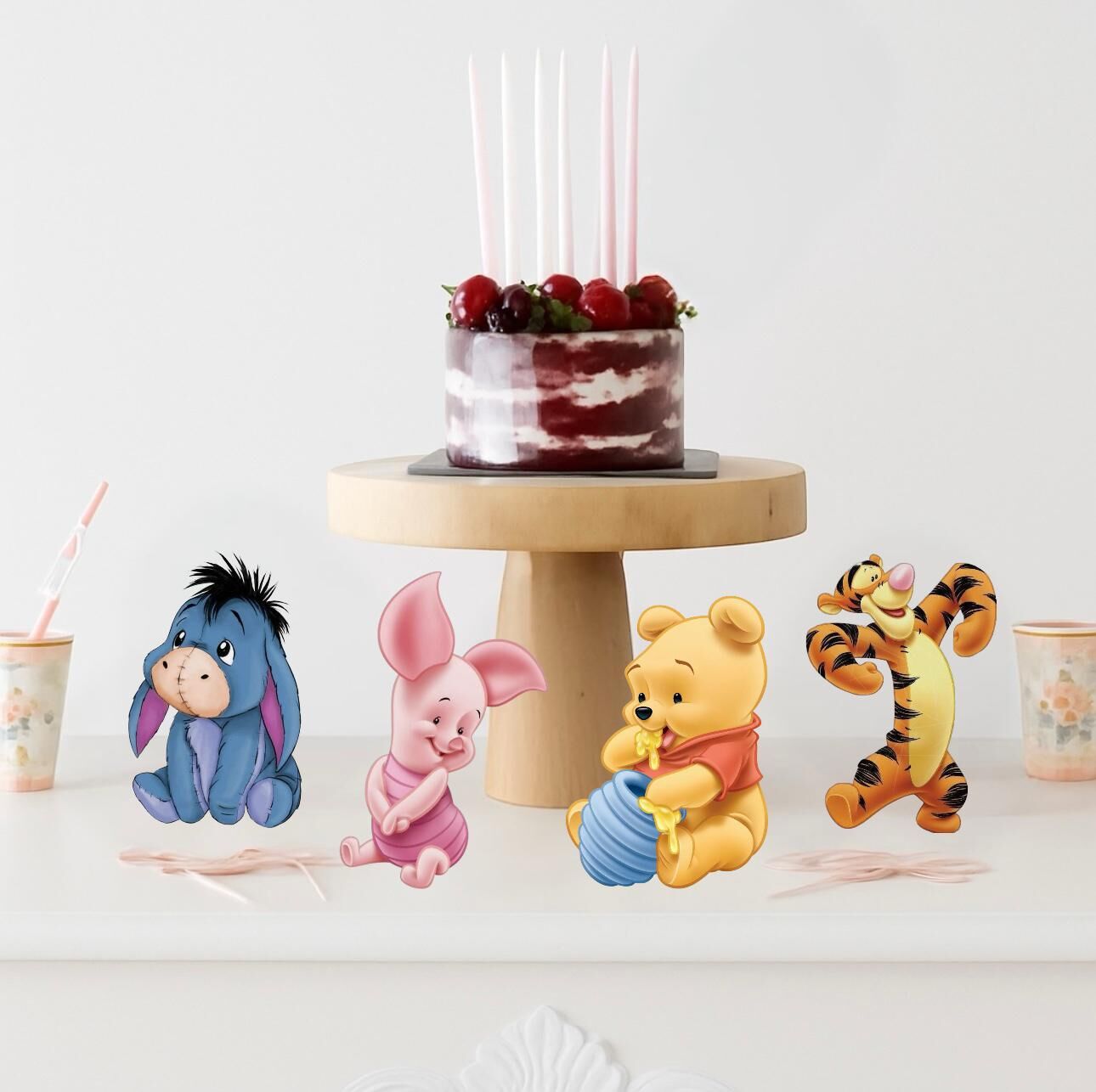 Winnie The Pooh Masa Süsü 4 Adet