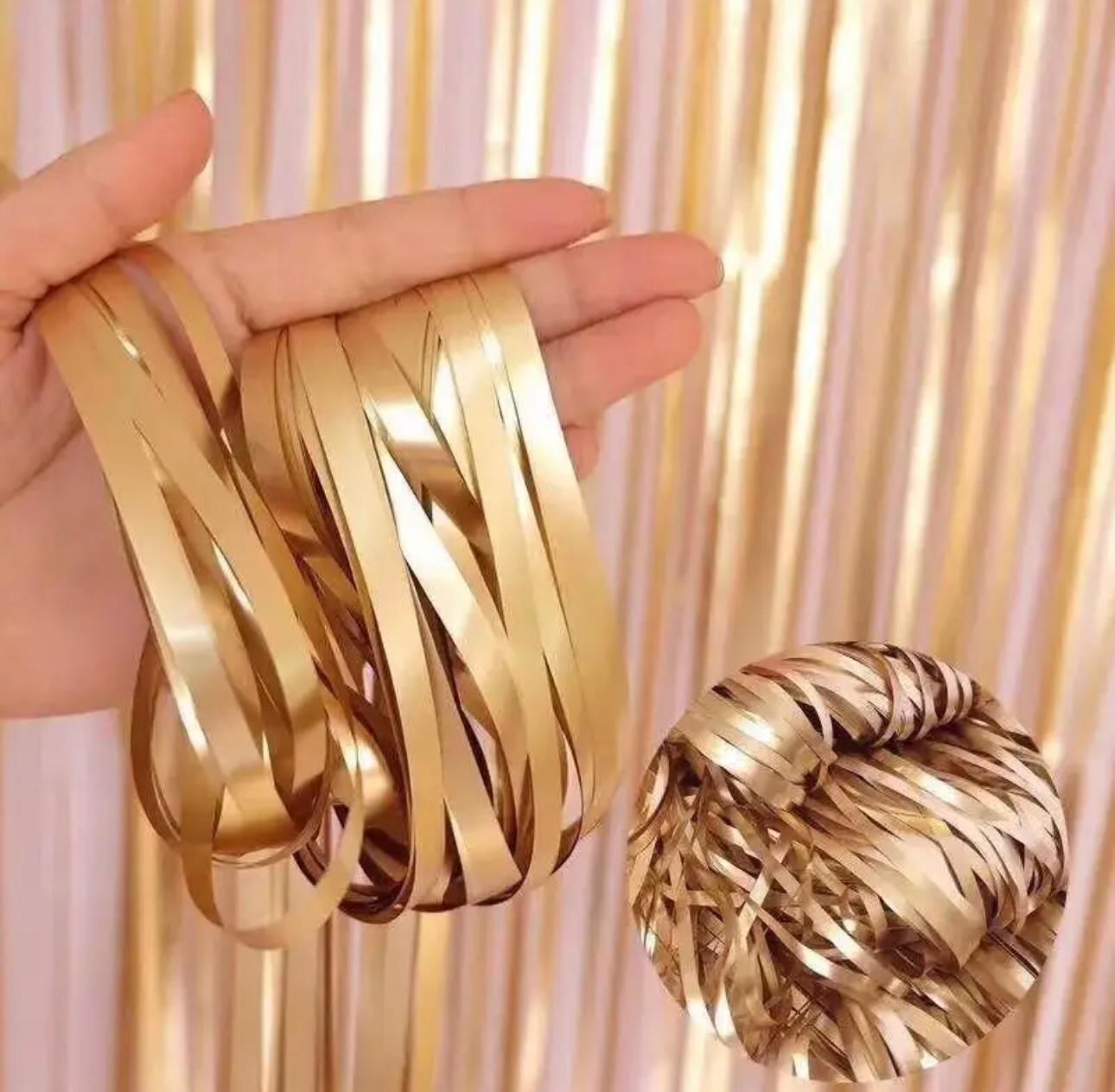 Mat Gold Işıltılı Parti Perdesi