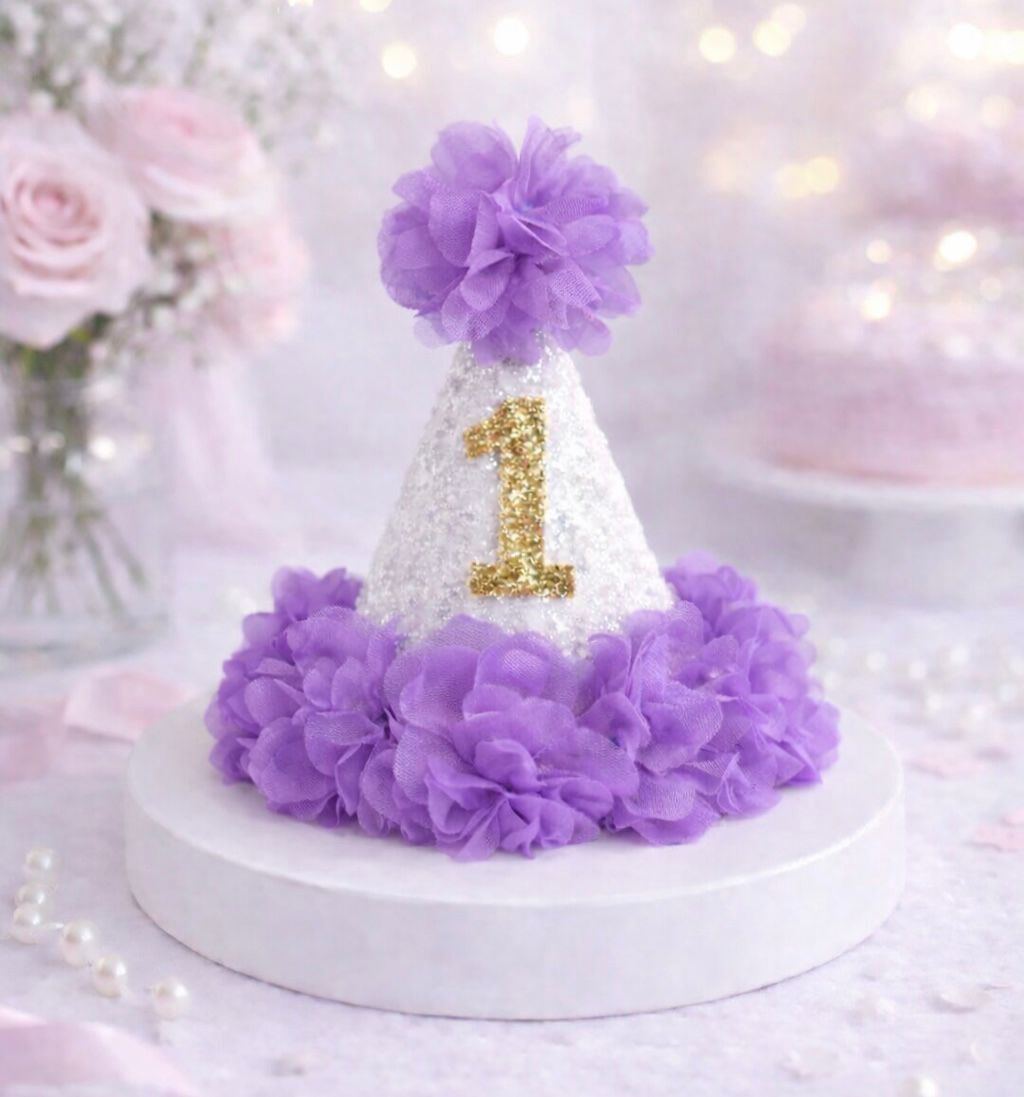 Beyaz Mor Çiçekli Kukuleta 1 Yaş