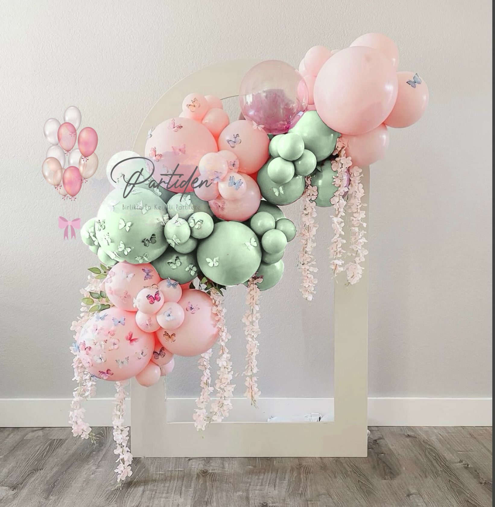 Akasya Çiçek Temalı Balon Zinciri