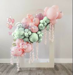 Akasya Çiçek Temalı Balon Zinciri