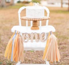 Ahşap Tassel One Banner