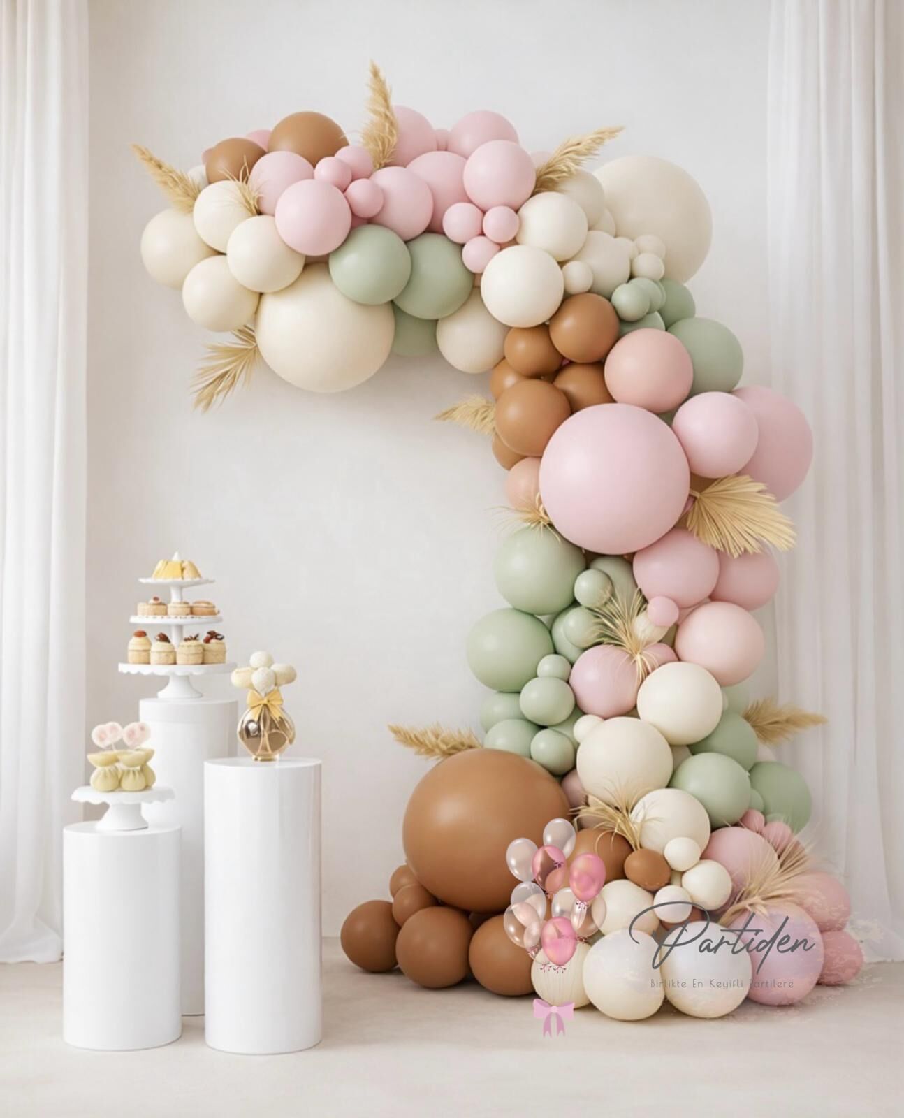 Retro Girl Balon Zinciri