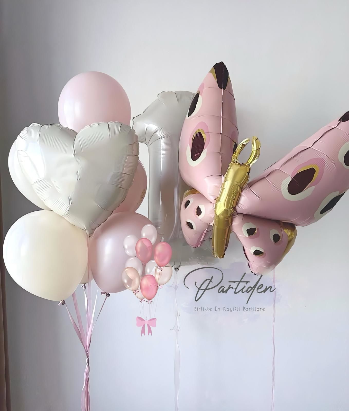 Kelebek Bej Balon Demeti