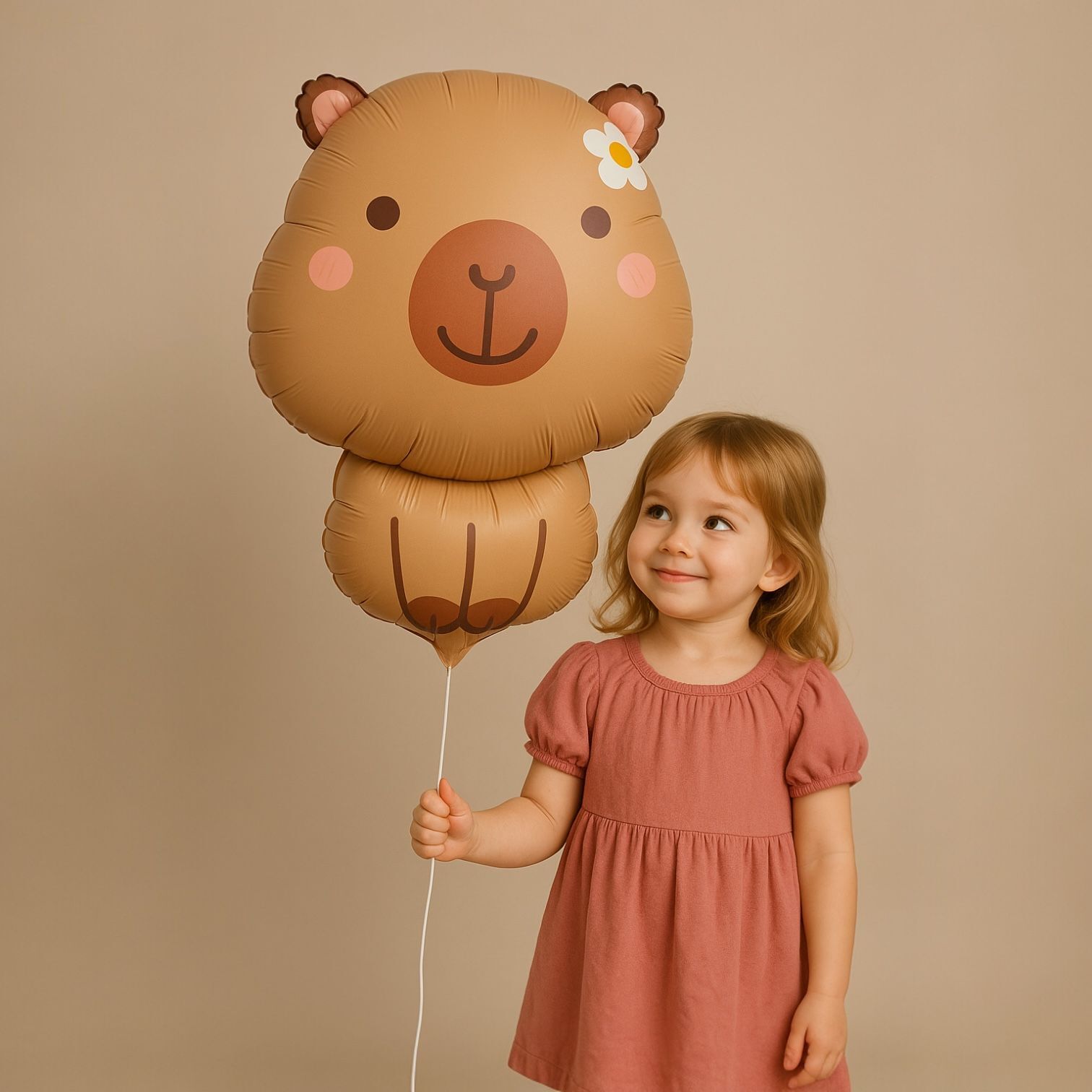 Çiçekli Capybara Folyo Balon