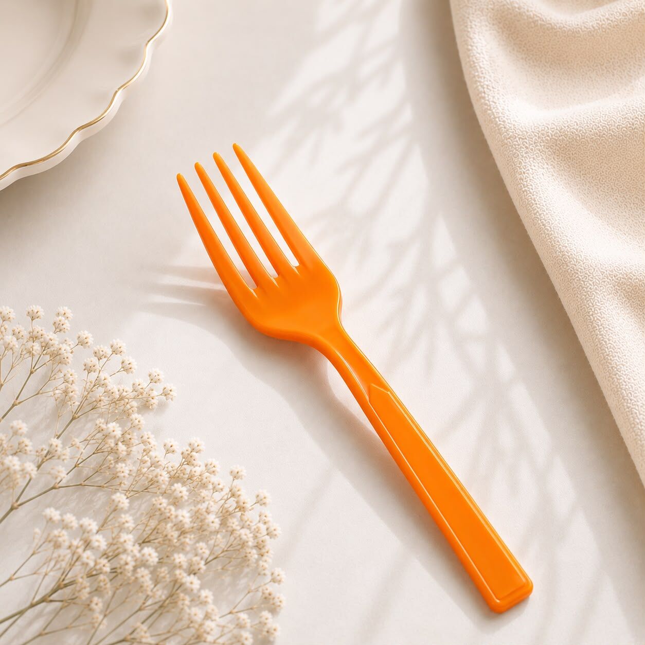 Turuncu Plastik Çatal 24 Adet