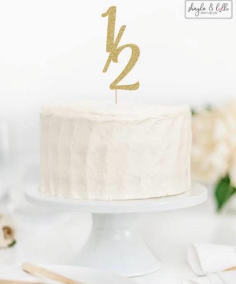 1/2 Gold Yarım Yaş Pasta Süsü