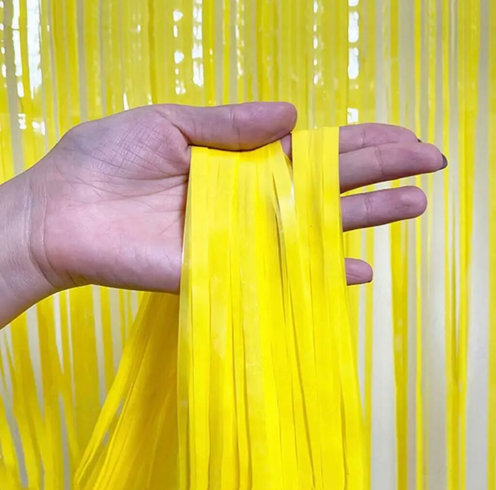 Soft Sarı Işıltılı Parti Perdesi