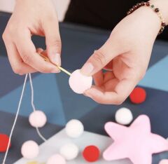 Renkli Ponpon Uzar Süs