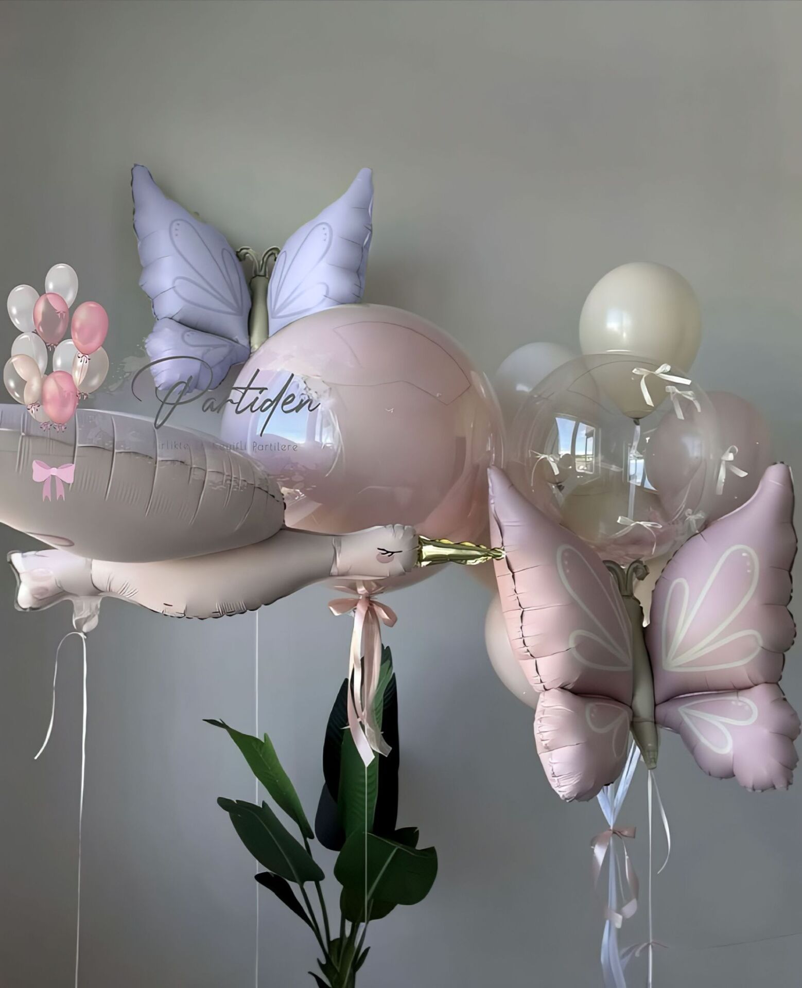 Kelebek Leylek Balon Demeti