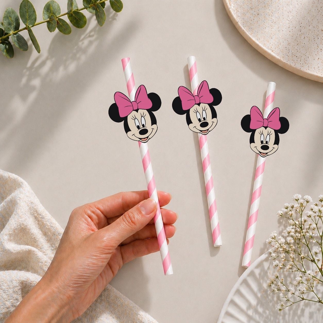 Minnie Mouse Fiğürlü Kağıt Pipet 10 Adet